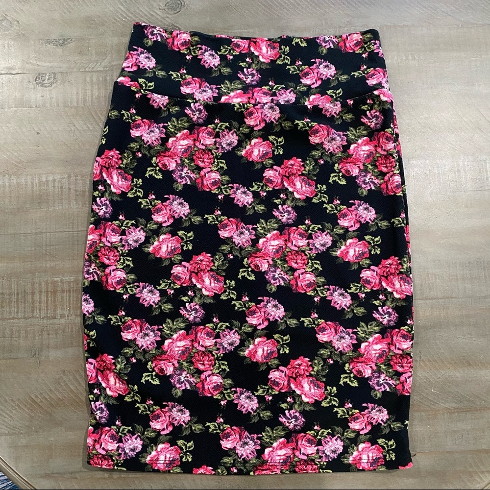 LulaRoe Cassie Pencil Skirt Medium